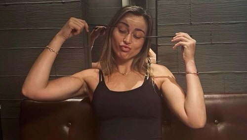 중국 식당서 눈찢기 동작한 스페인 테니스 선수 파울라 바도사[ 엑스(X·옛 트위터) 캡처]